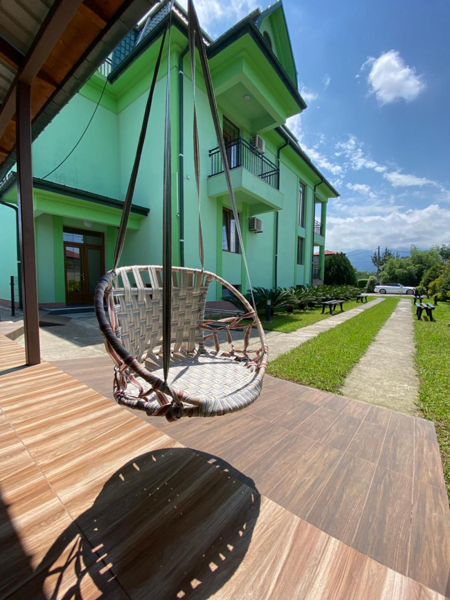 Villa Qero Batumi Exterior photo