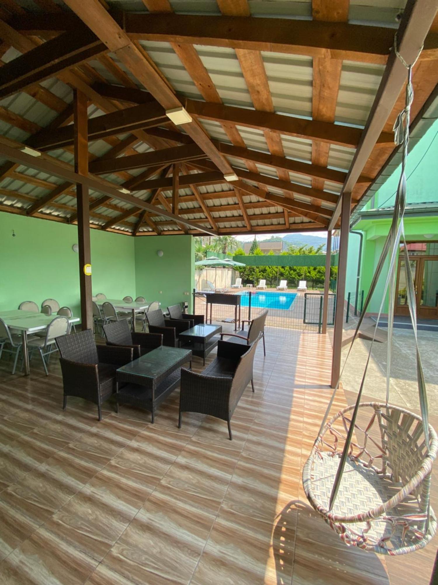 Villa Qero Batumi Exterior photo